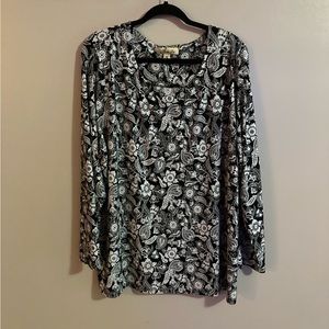 $6🖤Bundled Alexa Rae Shirt